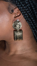 Load image into Gallery viewer, Nandi&#39;s Earrings
